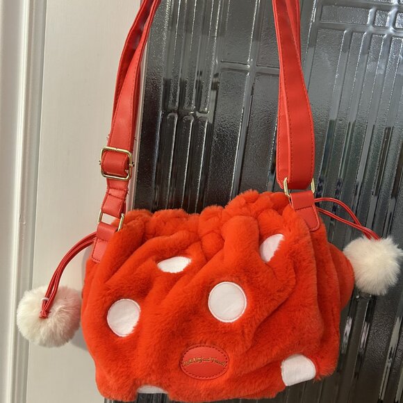 Her Universe My Melody Mushroom Bucket Bag - Picture 2 of 4